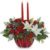 Spread joy with this festive holiday centerpiece featuring a stunning scalloped glass