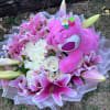 This beautiful bouquet includes:

-25 to 75 White roses + Pink  Alstroemeria