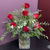The perfect eye-catcher for any partner. We pair 7 Red roses with