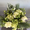 Steal the show with our Mojito arrangement! Bursting with fresh greens, creamy