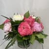 Peonies are such a beautiful flower!! Stunningly arranged in a glass cylinder