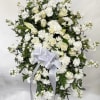 This Pure Blessings picks exclusively white and green to elegantly presented the