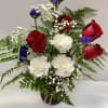 Small Arrangement of 4 Red Roses and 3 white carnation
This combination symbolizes