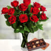 A classic gift from the heart, our stunning bouquet of one dozen