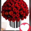 Deluxe zebra box with pation red roses
Standar price is small box, deluxe