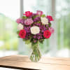 So captivating, so radiant. And completely irresistible! Majestic roses in three complementing