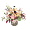 An exquisite flower bouquet, that illustrate a pink and burgundy shades, with
