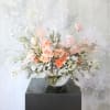A peach Blush Ivory color palette create by Garden rose, peonies, seasonal