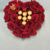 A heart full of love and indulgence&mdash;this Valentine&rsquo;s arrangement pairs passion and