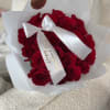A timeless expression of love.
24 premium Ecuadorian red roses wrapped in elegant