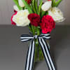 This is the perfect bouquet to send your gesture of love. 