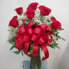 These Classic Roses for the perfect traditional bouquet for a birthday, anniversary