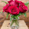 Red roses arranged short and compact in a mason jar.
K.I.S.S. : 
Keep
It
Simple
Sweetie