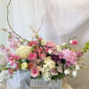 Theme Colors: Shades of white, pink and purple

Featured Blooms: Roses, Hydrangeas, Tulips