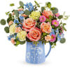 Brimming with fresh-picked charm, Teleflora's Daisy Dreams Bouquet delights with peach roses