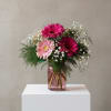 Soft, sweet, and full of charm, this Valentine&rsquo;s arrangement features a cheerful