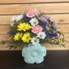 This pastel flower vase brings forth the feel of fresh Spring, with
