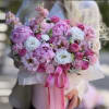 This luxury pink flower bouquet is a refined expression of elegance, romance