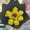 Yellow roses and sunflowers , standard size  comes with 6 roses
