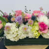 Vase
Roses
Tulips
Hydrangeas
Dusty miller
Differents Flowers
