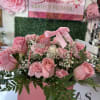 Soft Pink Luxury Basket 

The perfect mix of elegance and sweetness 
Blush