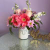 Beautiful arrangement, with pastel colors and fresh
