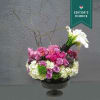  A nice assortment of fresh ecuadorian roses, mixed with hydrangeas, dianthus
