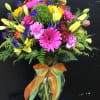 Mix flowers and color  asiatic lilis ,lavander carnation, purple static 