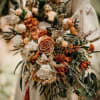 Fall sensation in a bridal bouquet. Ribbon and teils.
