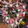Always in my heart,It is a delicate and emotional arrangement that symbolizes