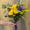 Please provide your color scheme so that bouquet can be custom made
