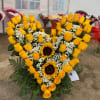  Arreglo Coraz&oacute;n de Rosas Amarillas y Girasoles 

Expresa amor, alegr&iacute;a y
