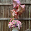 garr&oacute;n de flores surtidas+ globos 