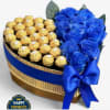Celebrate Father's Day with a modern and elegant combination. Premium heart-shaped box