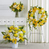 3 piece funeral set including

1 wreath
1 floor Basket
1 glass arrangment