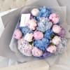 15 peonies whit mix flowers