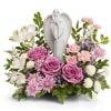 Express gentle comfort and timeless grace with Teleflora's Ever So Loved Bouquet