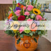 Designer&rsquo;s Choice Arrangement 

Celebrate the special women in your life&mdash;Mom, Grandma, Aunt