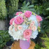 Fresh flower arrangement 