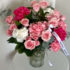 Cute vase with pink flowers! 