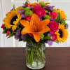 Bright and beautiful flowers in a clear vase for every occasion. 