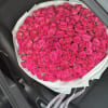 There is something undeniably charming about spray roses. Unlike traditional single-stem roses