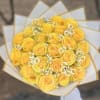 Premium fresh-cut yellow roses Boquete 
Celebrate the magic of El D&iacute;a de
