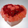 Darling peach tones with red roses to stand out!! Beautiful. 
