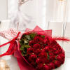 Beautiful wrapped red roses.