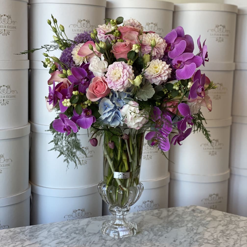 Vase of purple V
