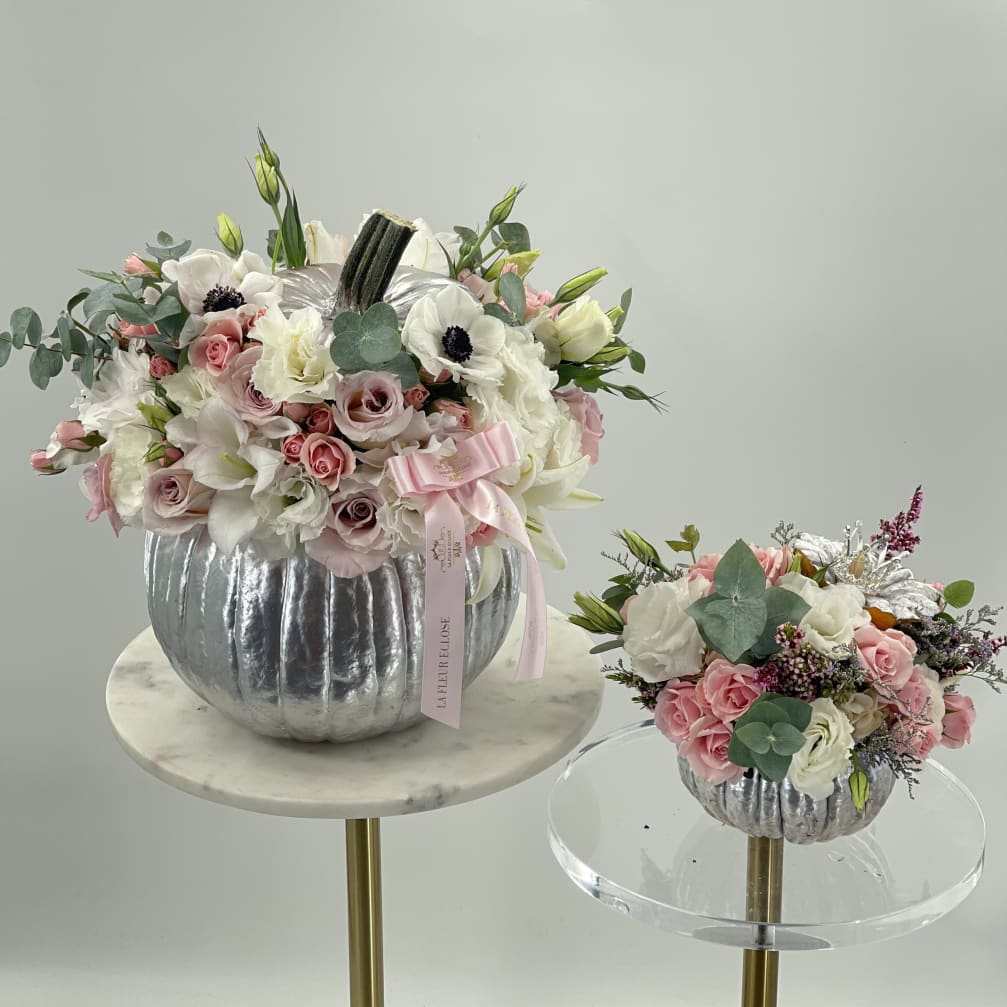 Silver pumpkins