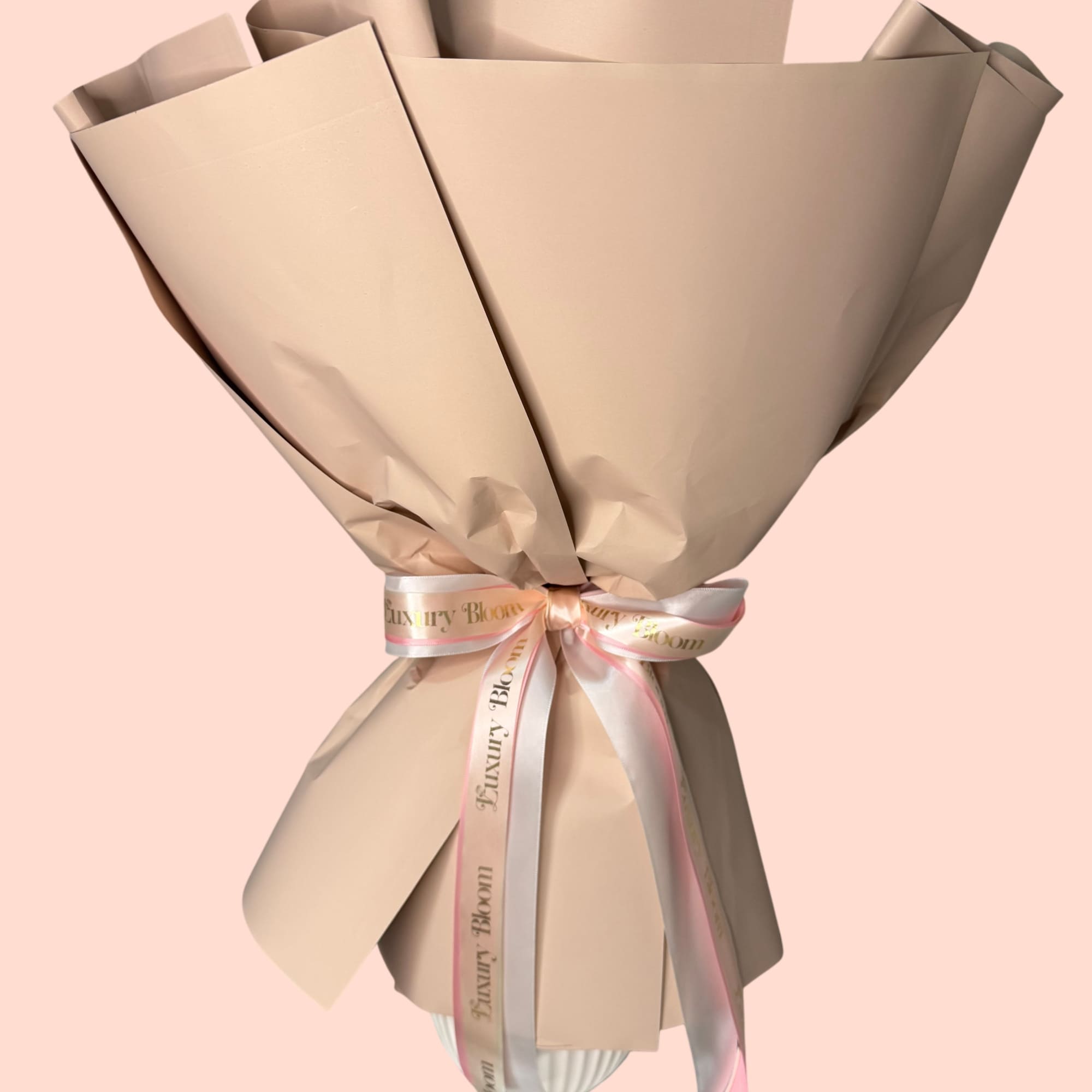 Standard - 48-50 roses
Deluxe - 73-75 roses
Premium- 99-100 roses

A sophisticated arrangement featuring, photo 2 of 2