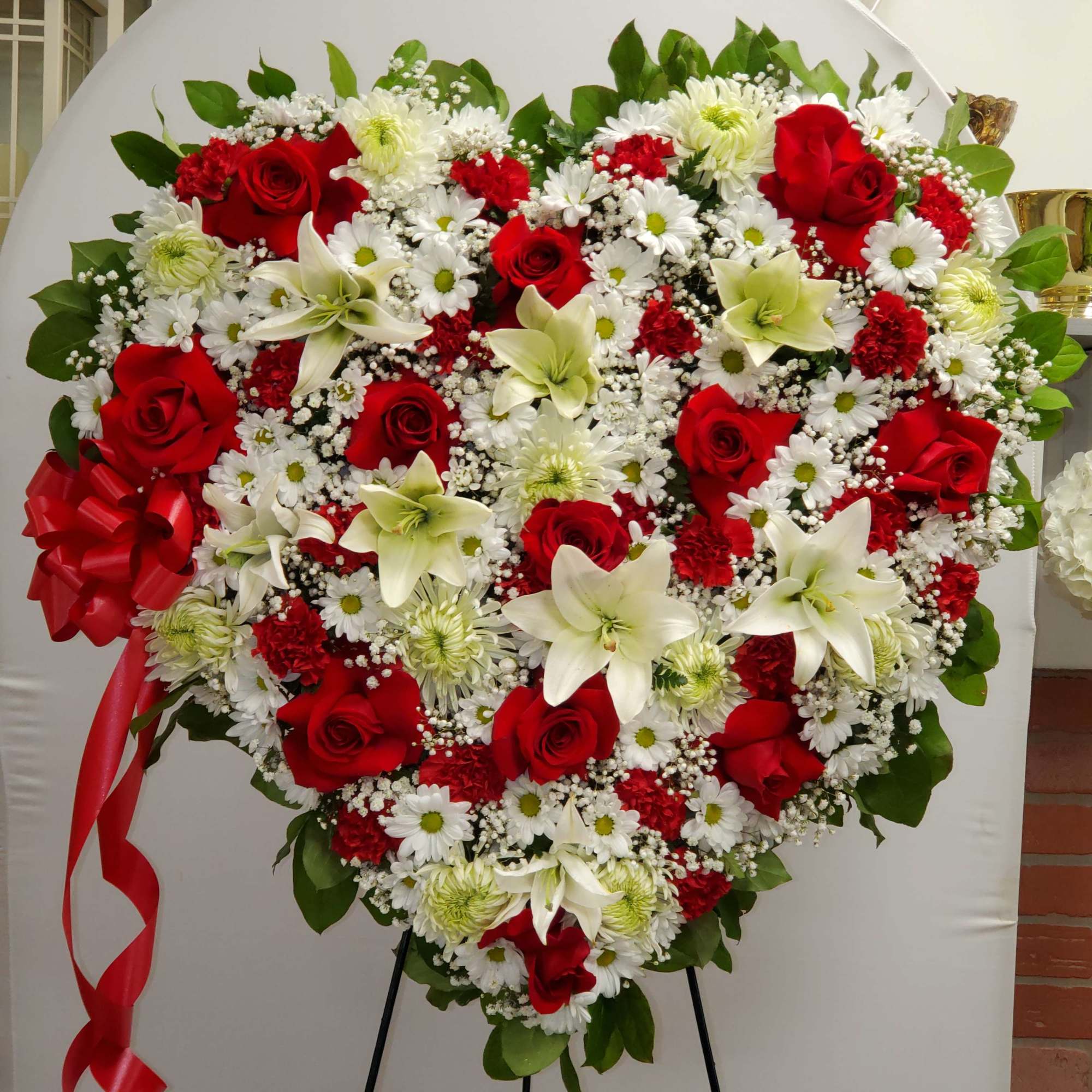 Red and White Standing Heart, photo 2 of 2