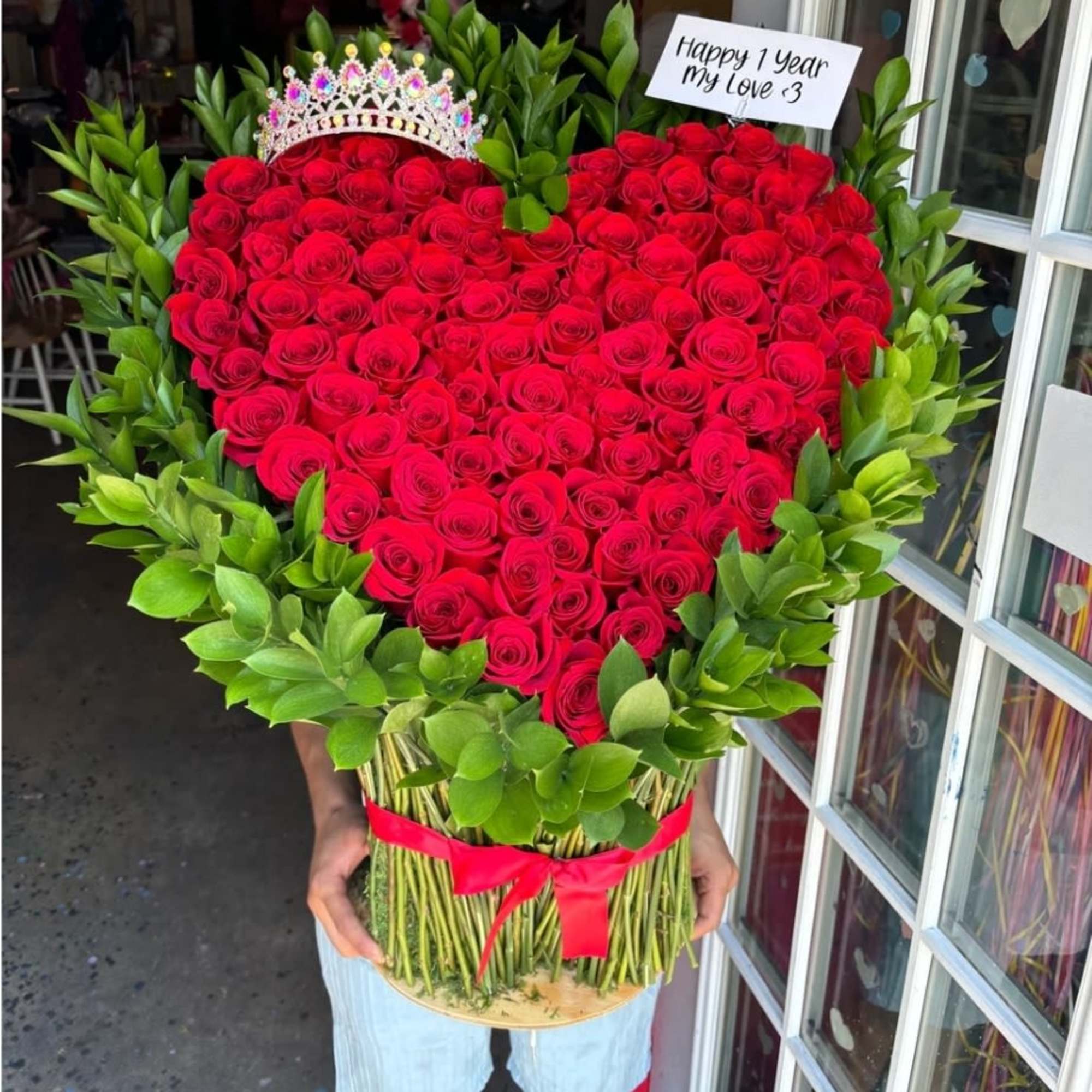 A Grand Gesture of Love 
Our Standing Heart is a stunning floral